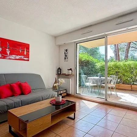 T2 Peaceful Pine Forest Swimming Pool Tennis Ac Appartement Fréjus